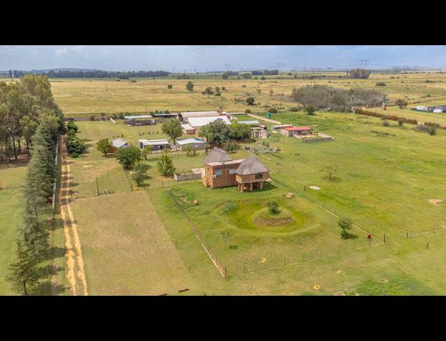 10 BEDROOM LODGE FOR SALE IN VISCHGAT